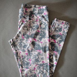 American Eagle Hi Rise Legging Floral